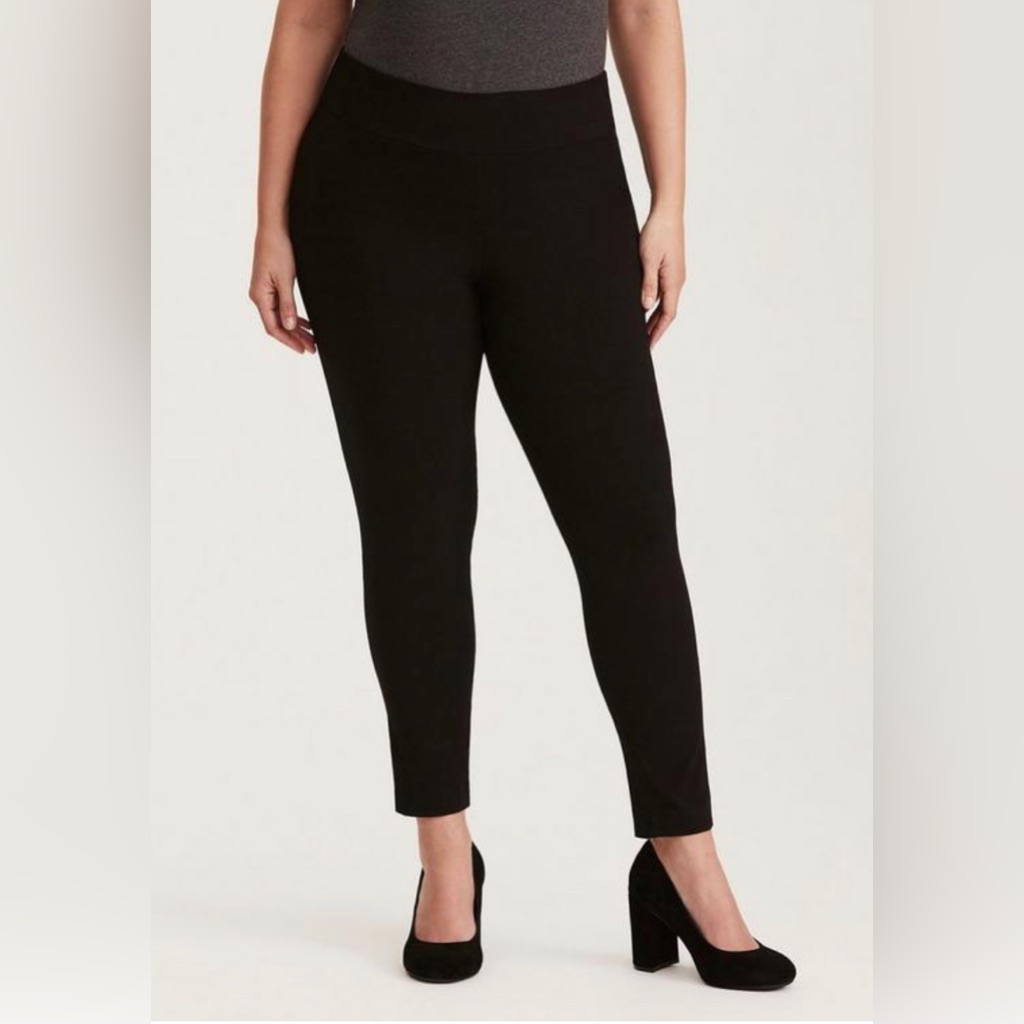 Torrid Millennium Pull-On Pixie Pant